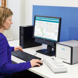 Vaisala office worker